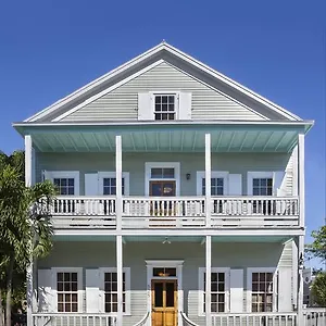 Southernmost Adult Exclusive Herberg